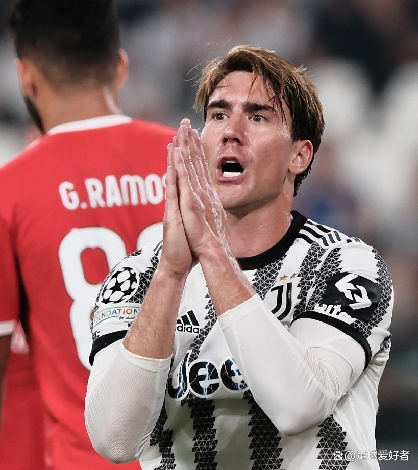 尤文图斯队服 尤文图斯队服