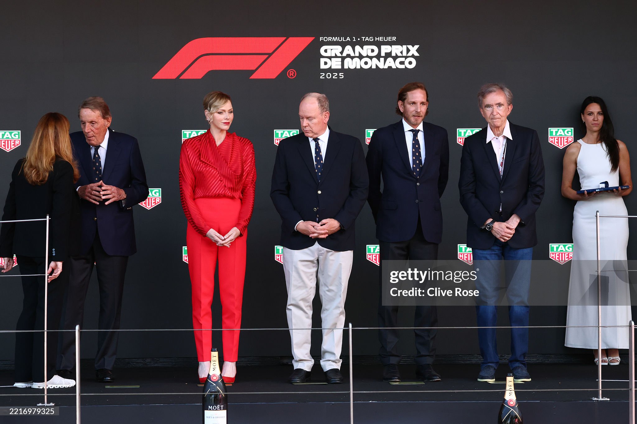 开云娱乐 -包含转会期摩纳哥备战欧冠，内部沟通细节曝光，气氛紧张，轮换策略成焦点的词条