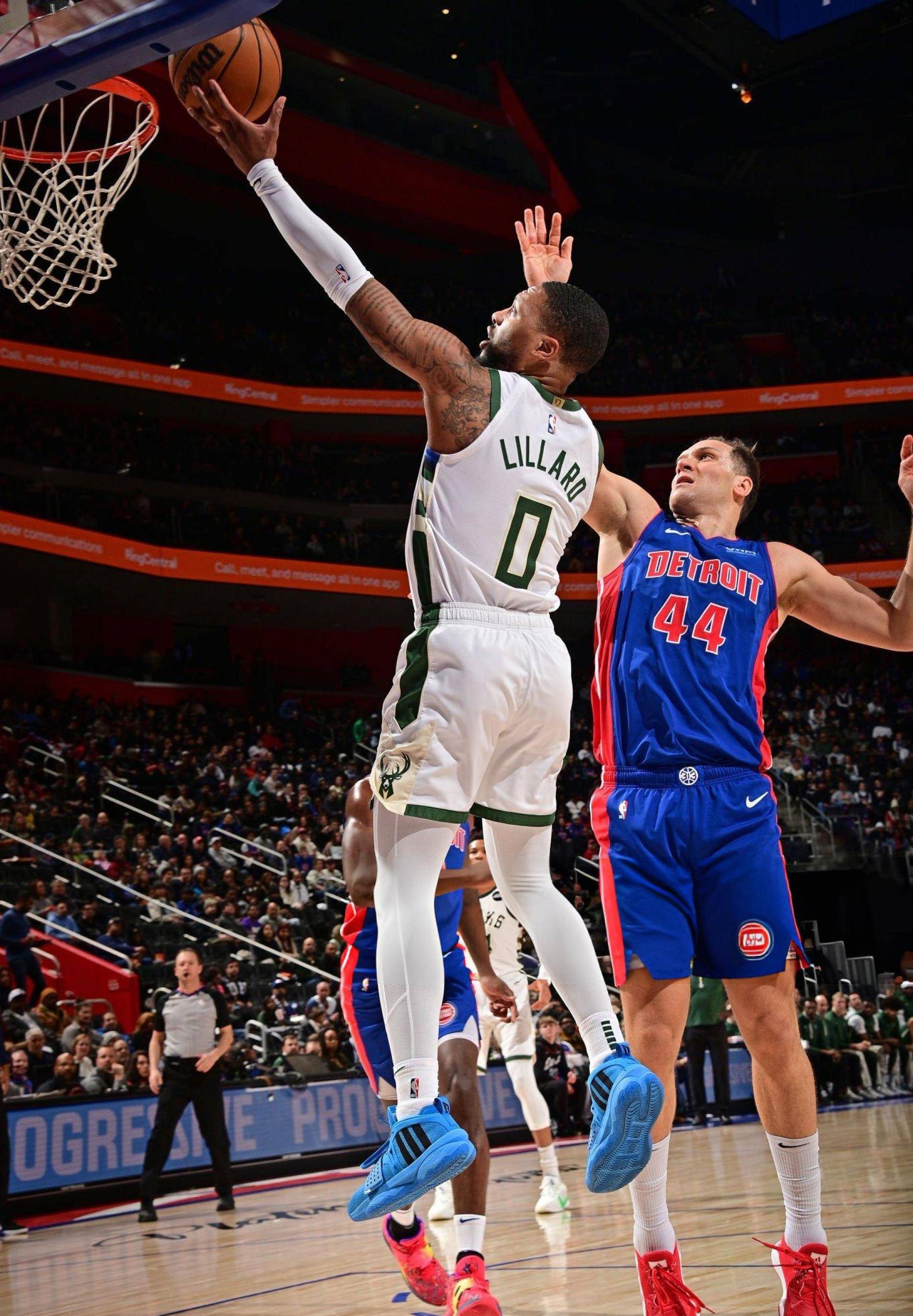 关于太狠了！转会期密尔沃基雄鹿备战NBA常规赛窗口期斯图加特备战社区盾，辽宁本钢围绕英超单刀错失的信息