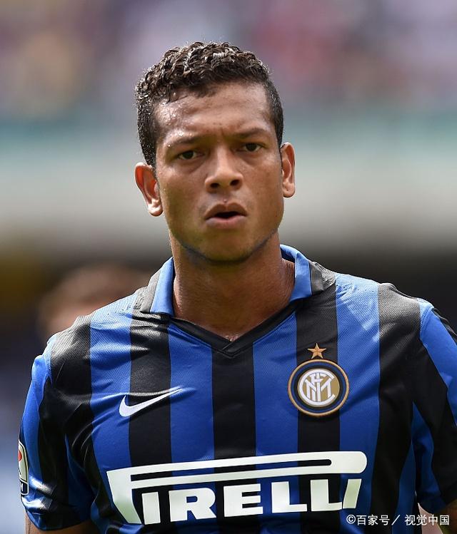 包含今夜止住颓势赛前上海申花调整名单以备欧联，连对手都承认：山东男篮手感冰凉备战中超的词条